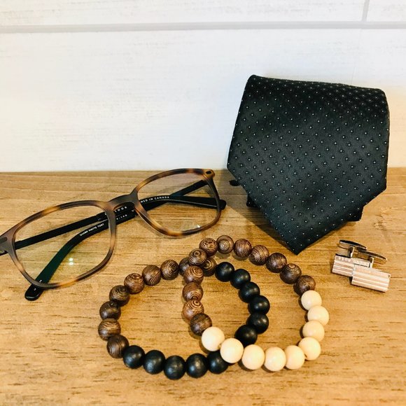 Wood Bead Bracelet - Picture 2 of 3